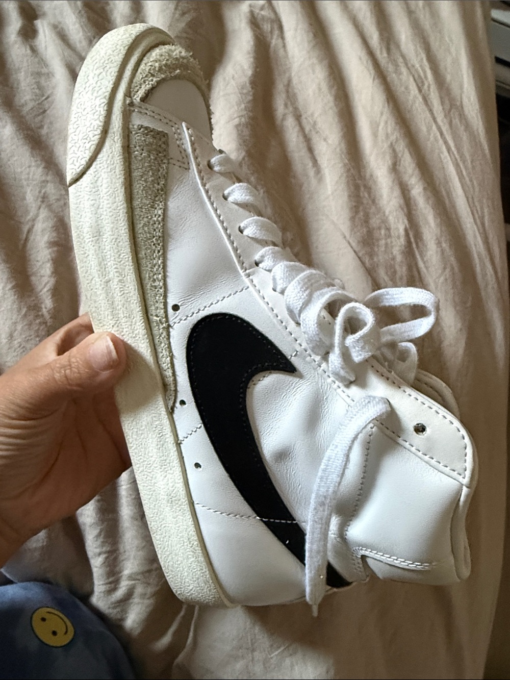 Nike Women’s W Blazer Mid 77